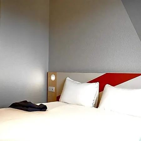 Hotel Ibis Budget Bordeaux Sud 2*